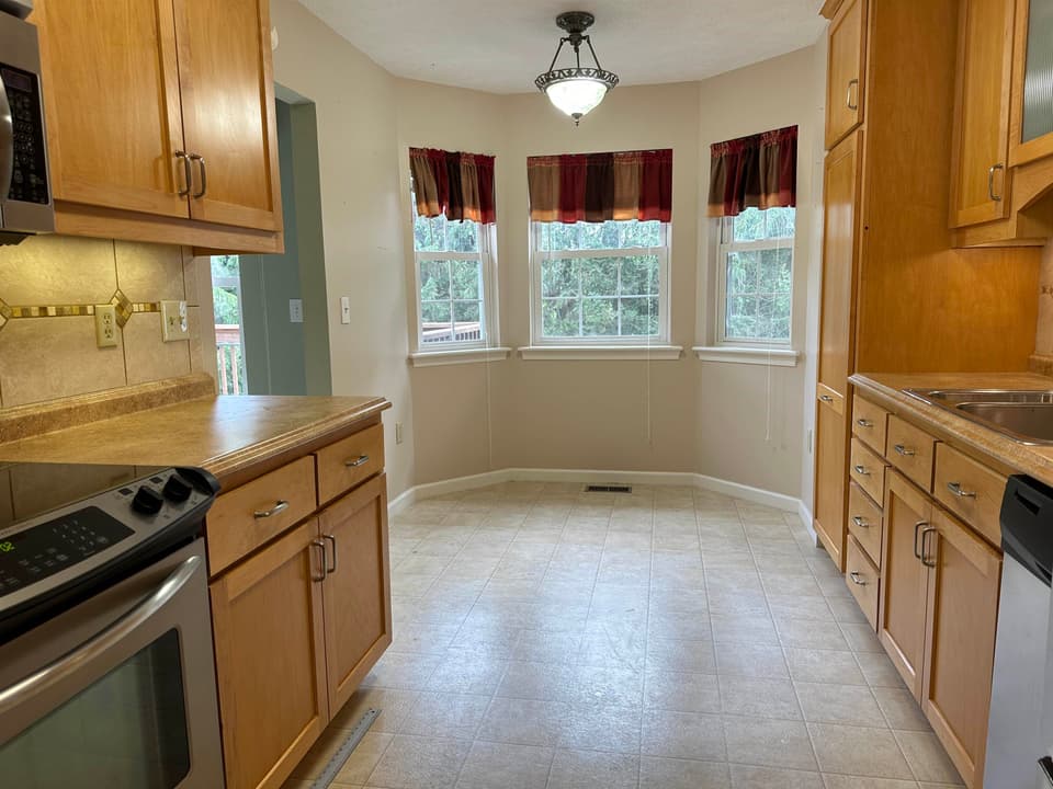 228 Wheatland Court, photo 15 of 37