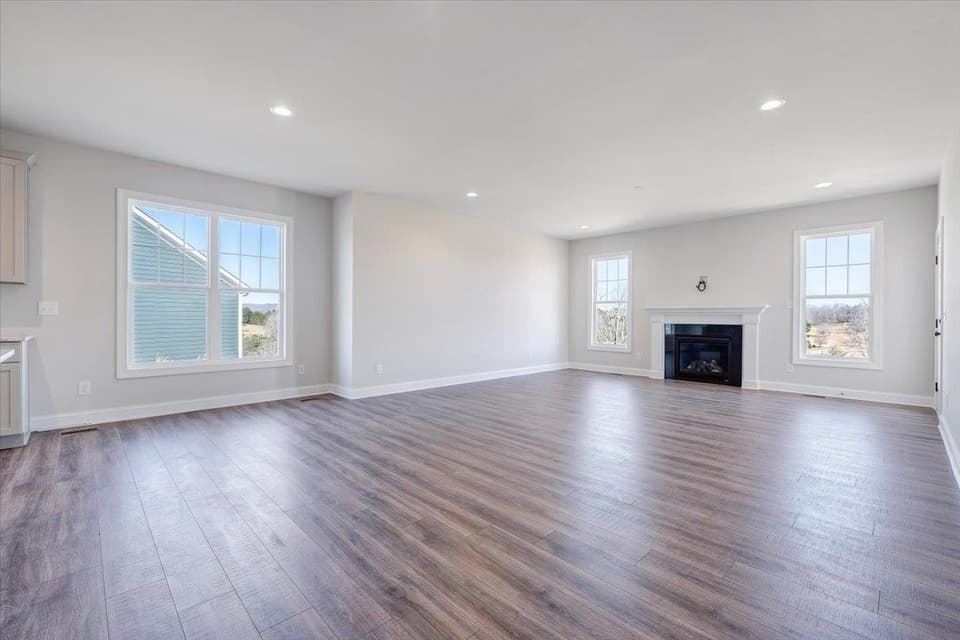 985 Round Meadow Drive, photo 30 of 40