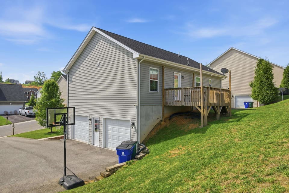 1485 Kensington Way, photo 29 of 32