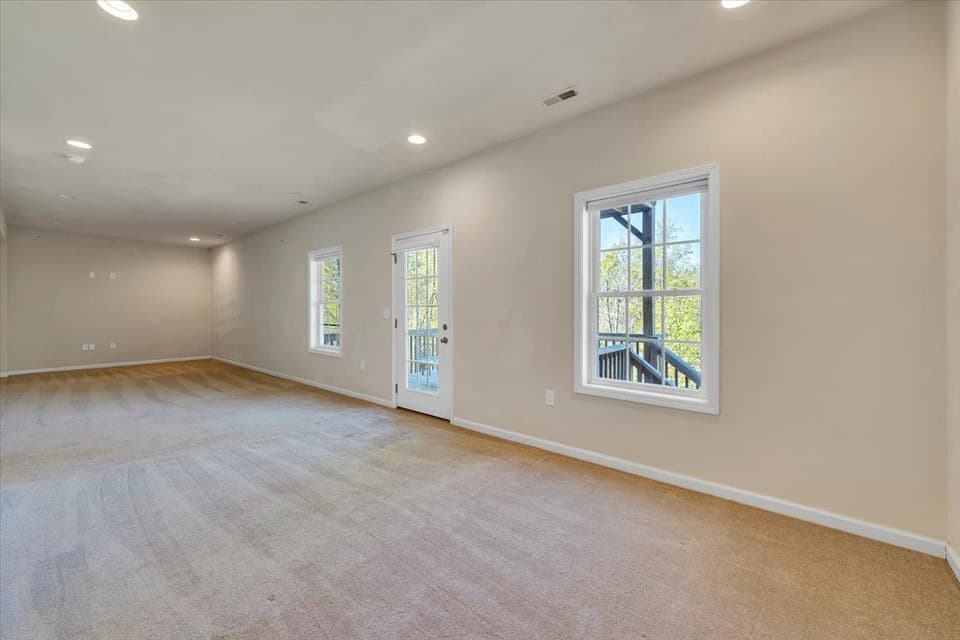 1140 Crosscreek Drive, photo 30 of 40