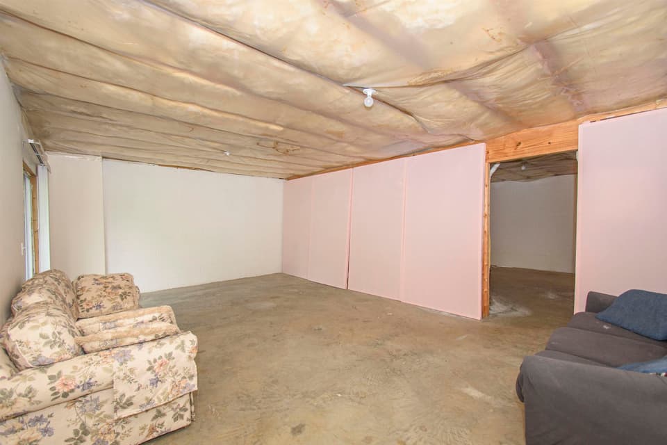855 Oak Tree Boulevard, photo 26 of 31