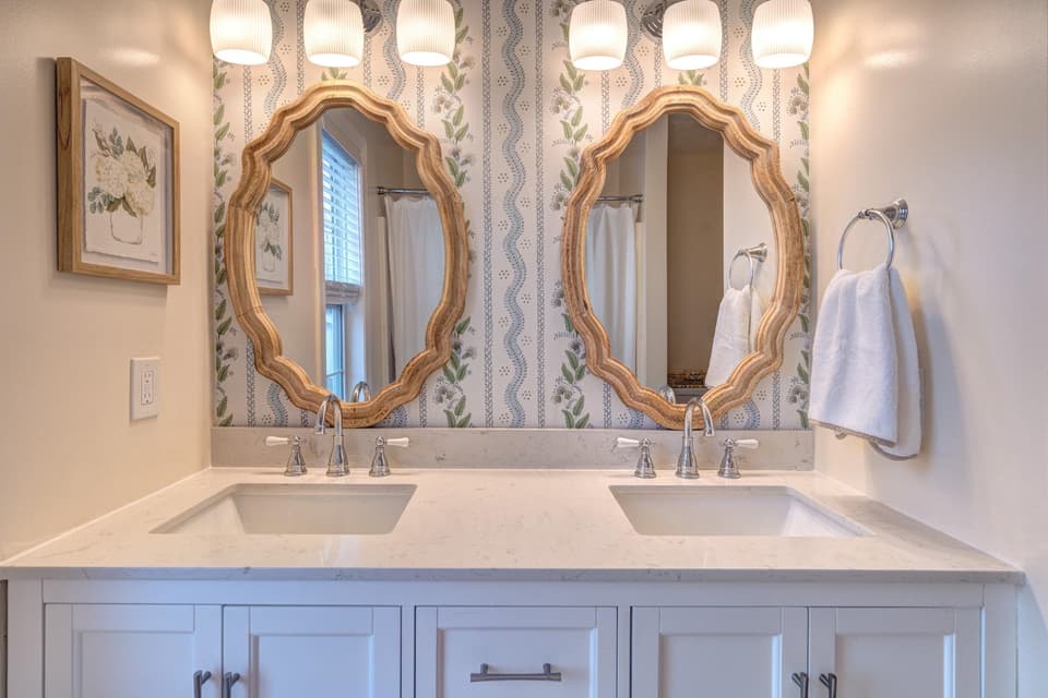 250 Silver Leaf Drive, photo 27 of 40