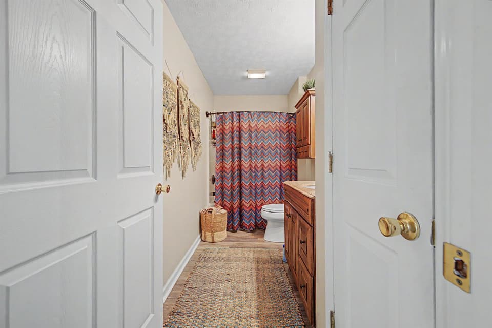 155 Jennifer Street SE, photo 15 of 40