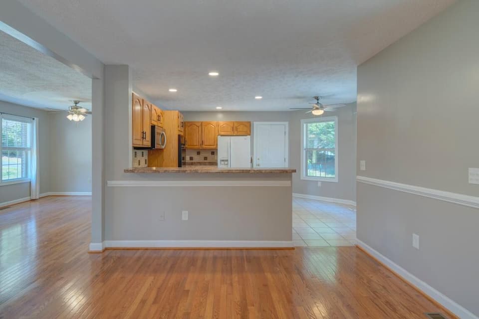 1060 George Edward Via NW, photo 19 of 38