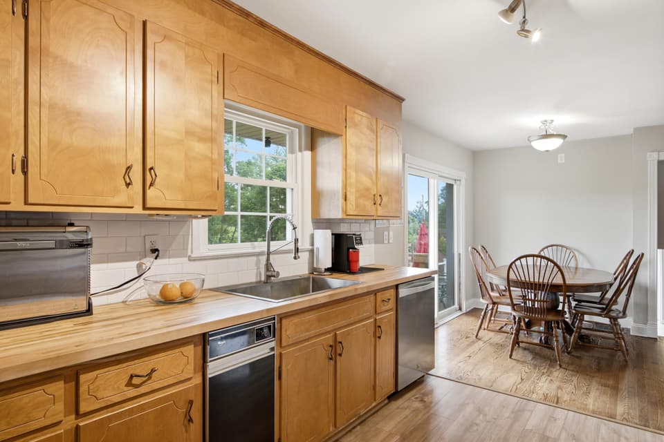 75 Walnut Drive NW, photo 14 of 40