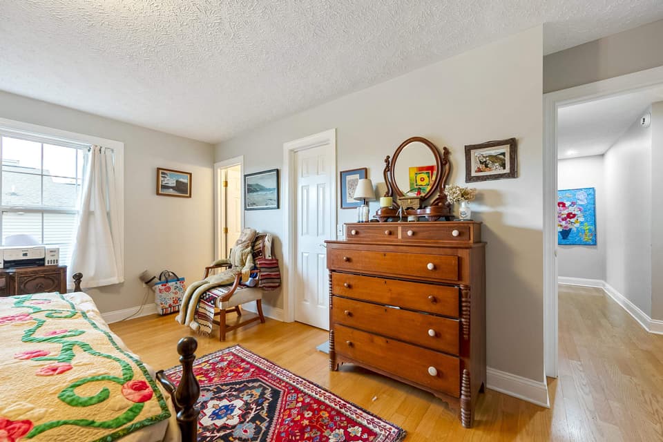 195 Tall Oak Boulevard, photo 26 of 40