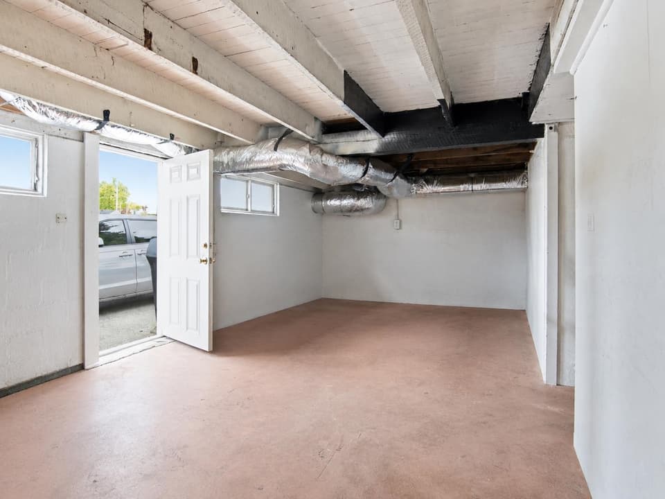 106 Roanoke Street, photo 24 of 24
