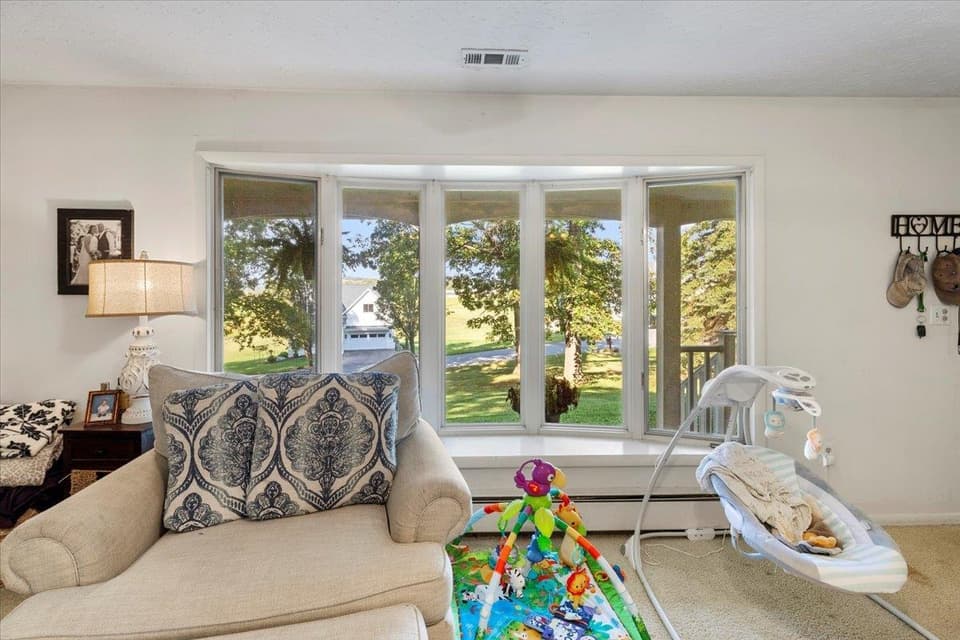 1144 Round Meadow Drive, photo 8 of 40