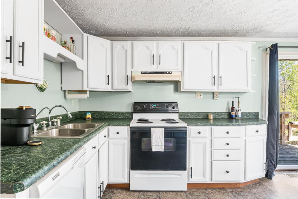 2274 Gingerbread Road, photo 14 of 39