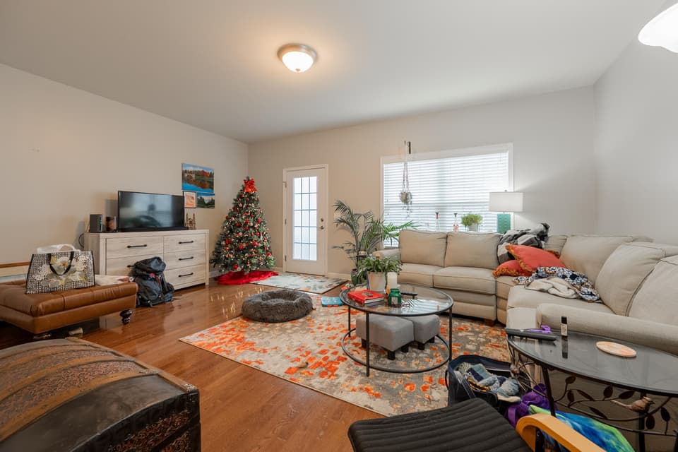 140 Phoenix Boulevard, photo 15 of 40