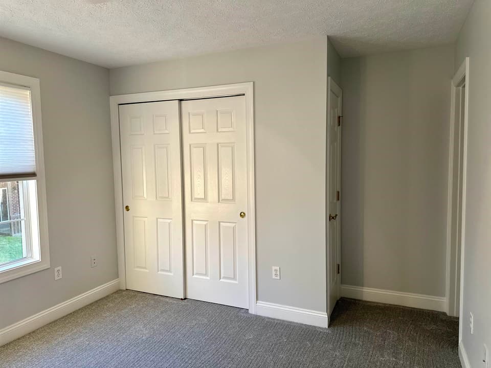 800 Oak Tree Boulevard, photo 37 of 40