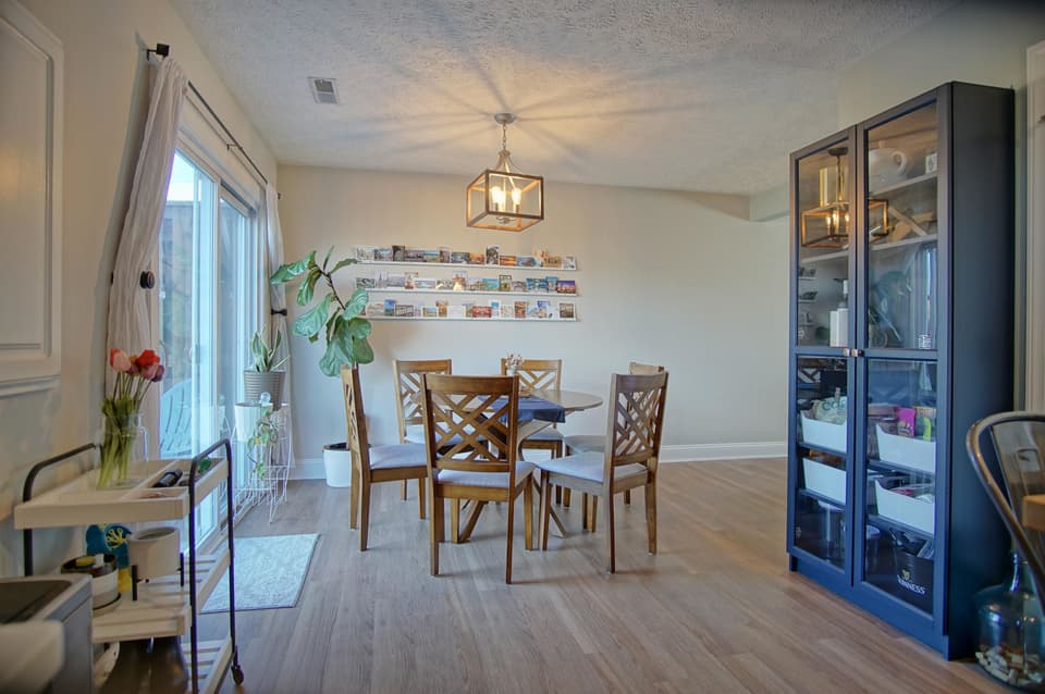 375 Oak Tree Boulevard, photo 11 of 34