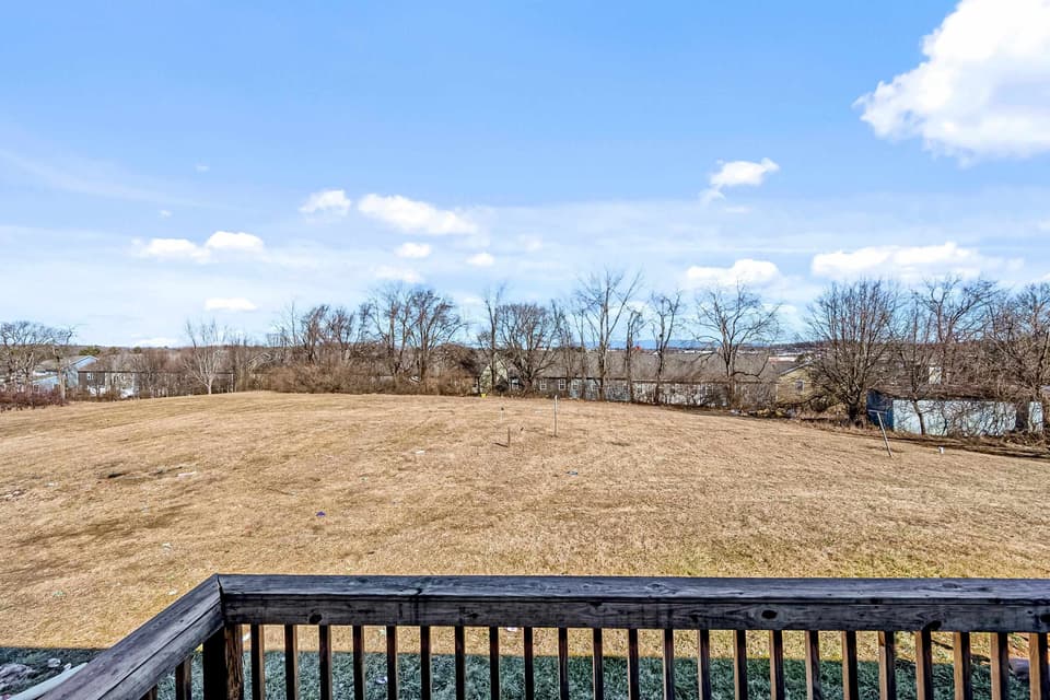 575 Stafford Drive, photo 6 of 40