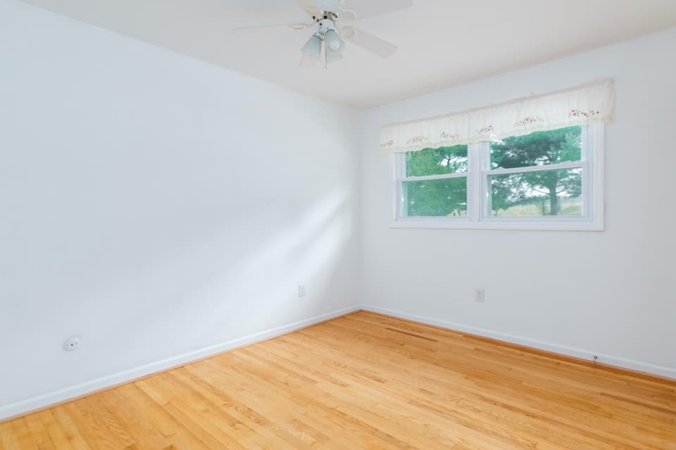 345 Maple Drive, photo 21 of 40