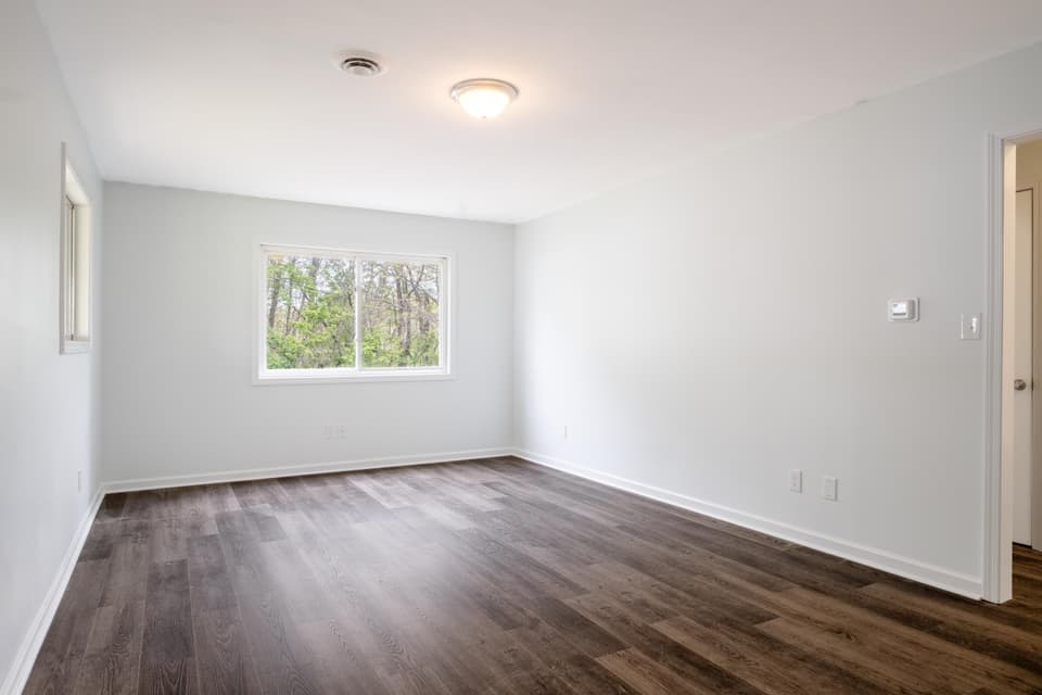 130 East Street, photo 27 of 36