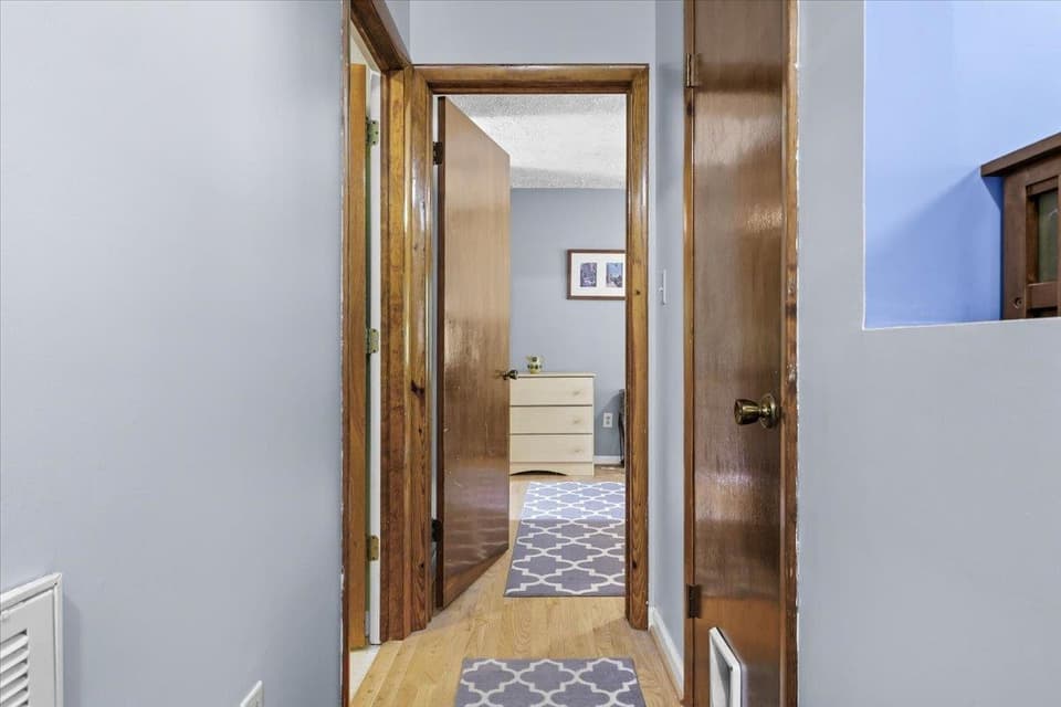 435 Mulberry Drive, photo 21 of 36