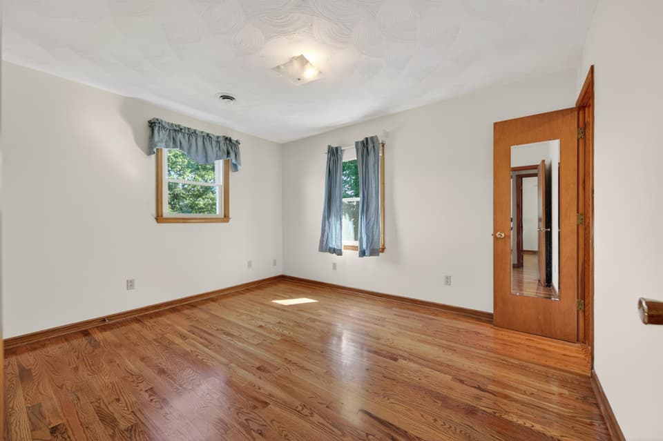 660 McDaniel Drive, photo 22 of 40