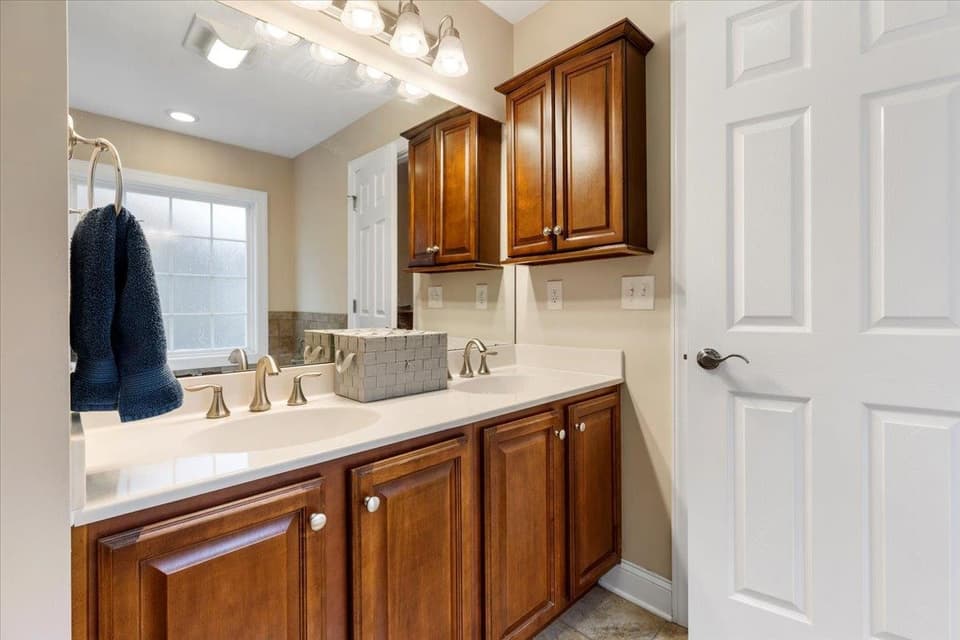 300 Roudabush Drive NW, photo 35 of 40