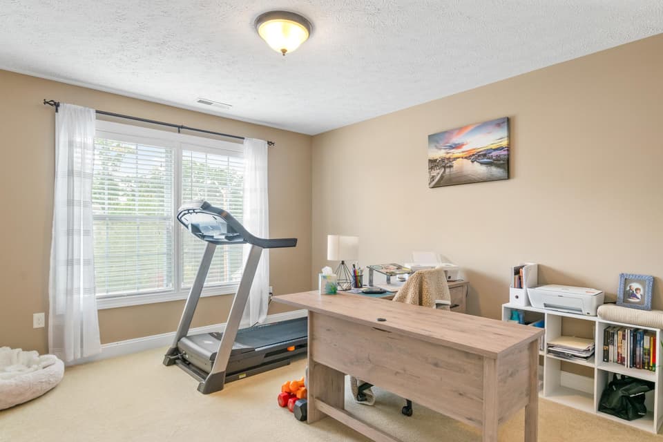 205 Robin Hood Drive, photo 35 of 40