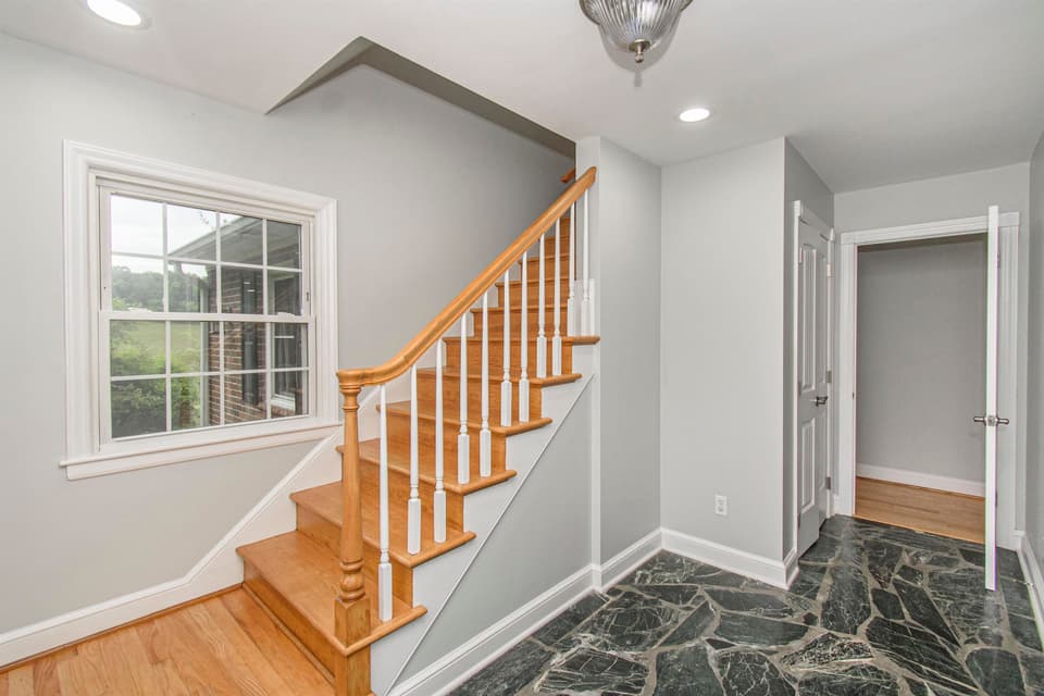 2730 Riner Road, photo 4 of 40