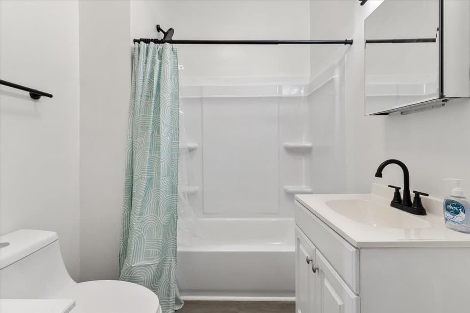 760 Church Street, photo 16 of 40