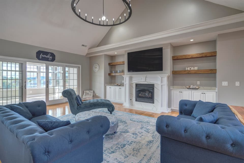 2151 Peakland Way, photo 18 of 40