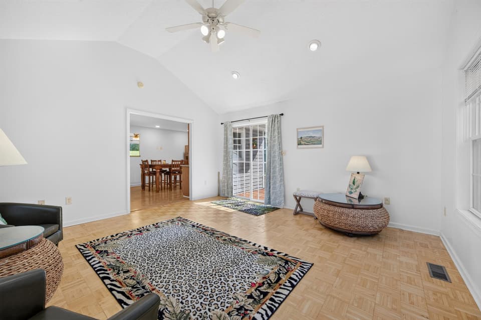 130 Pepper Street NE, photo 28 of 40