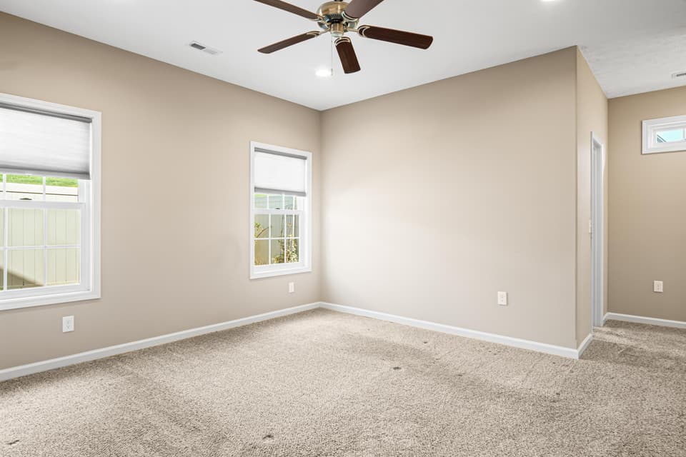 130 Gavins Court, photo 31 of 39