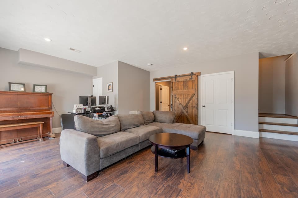30 Copper Beech Court, photo 39 of 40