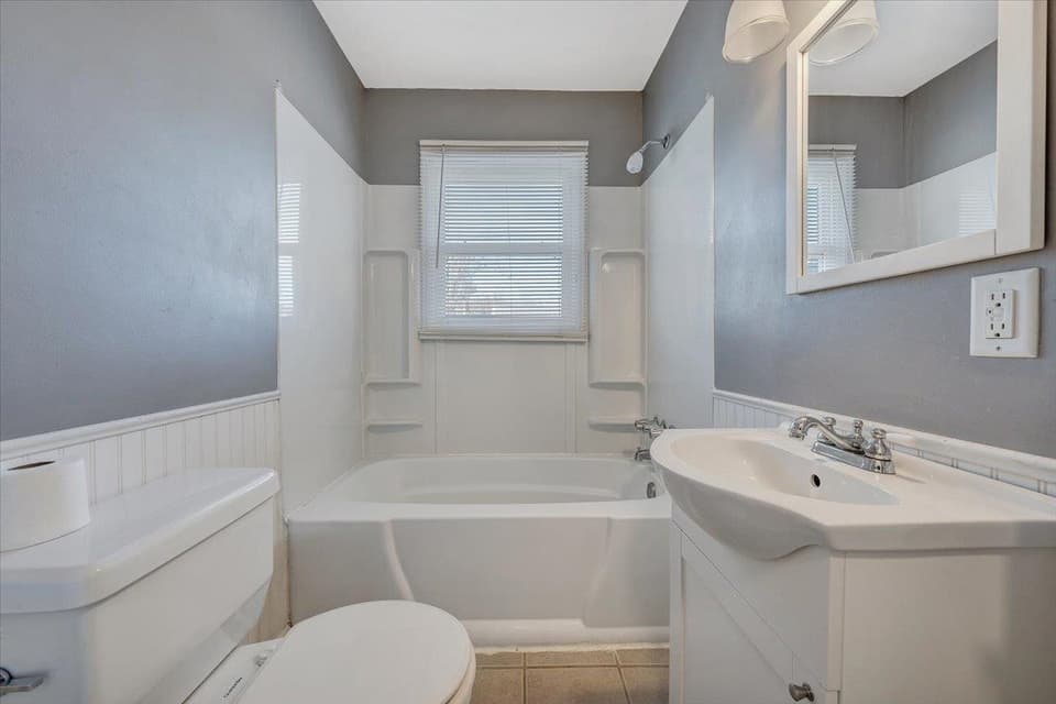 2672 Violet Lane, photo 16 of 34