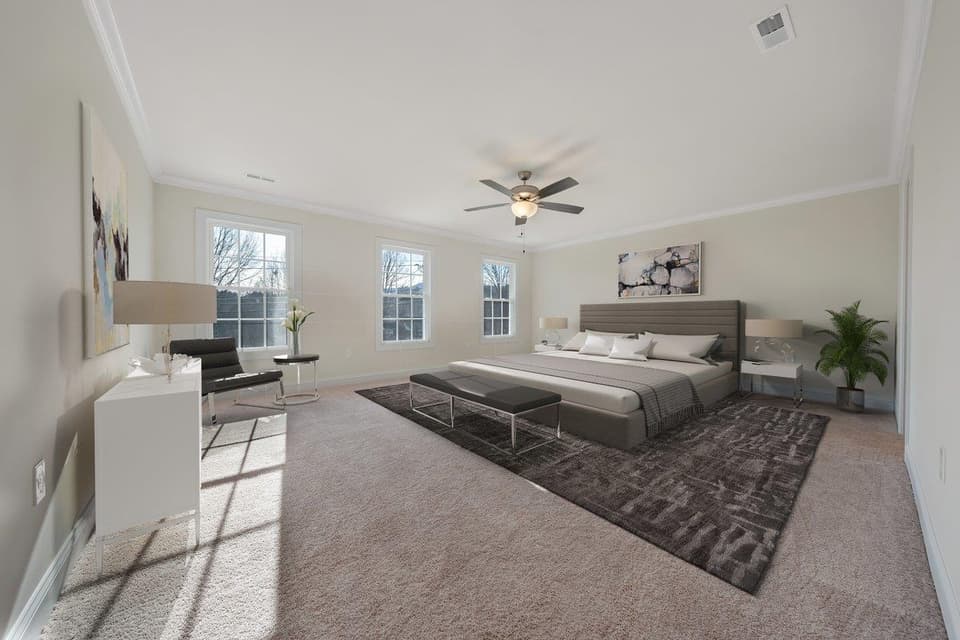 970 Holland Loop, photo 8 of 13