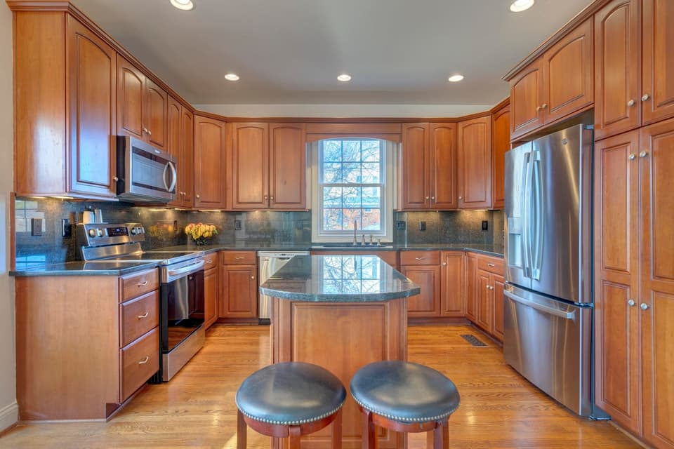 120 Cedar Bluff Drive, photo 23 of 40