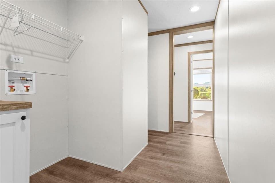 970 Ridgeway Drive, photo 29 of 34