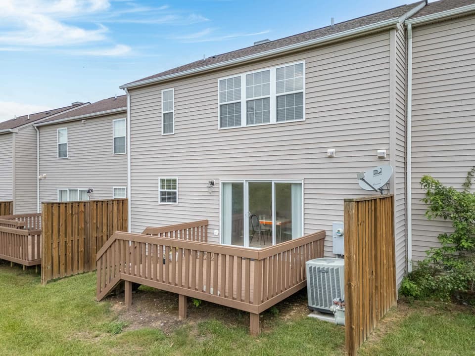 320 Tall Oak Boulevard, photo 39 of 40