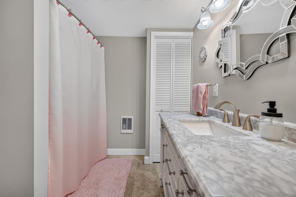 189 Pine Hollow Road, photo 36 of 40