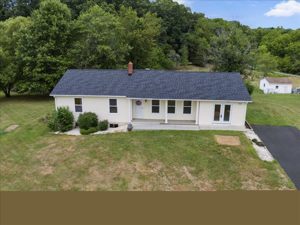 3540 Fairview Church Road, photo 5 of 40