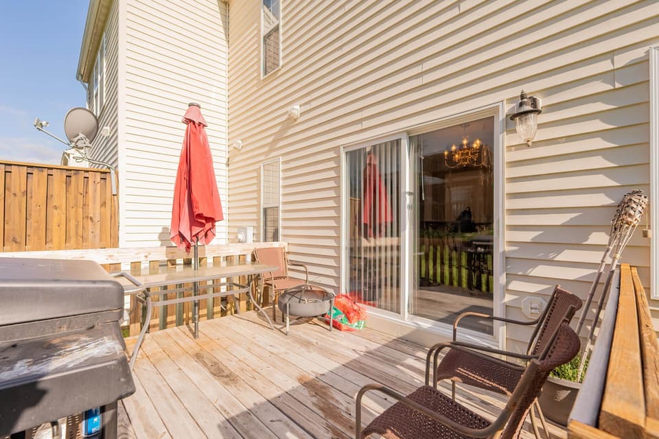 780 Oaktree Boulevard, photo 7 of 40