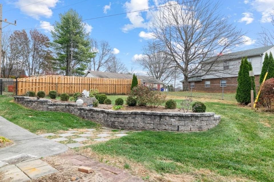 35 Scattergood Drive, photo 34 of 38