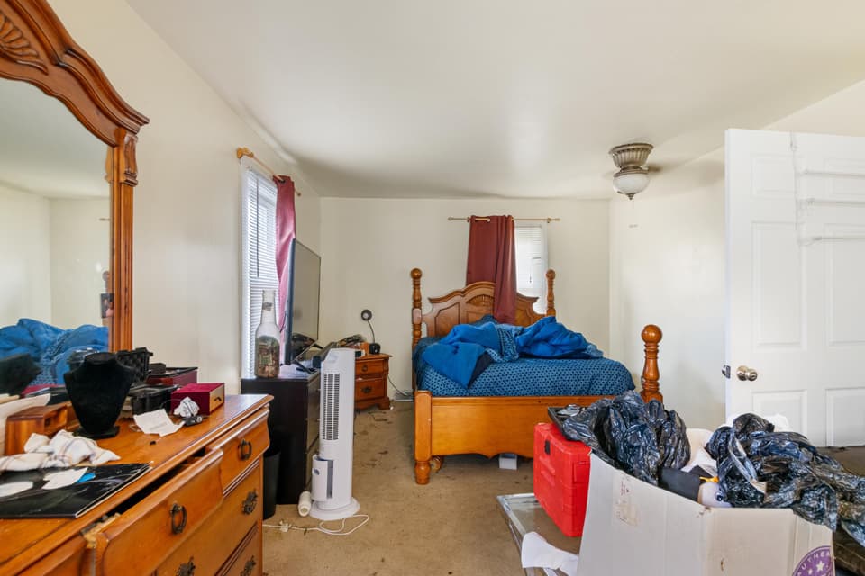 675 Harless Street, photo 3 of 30