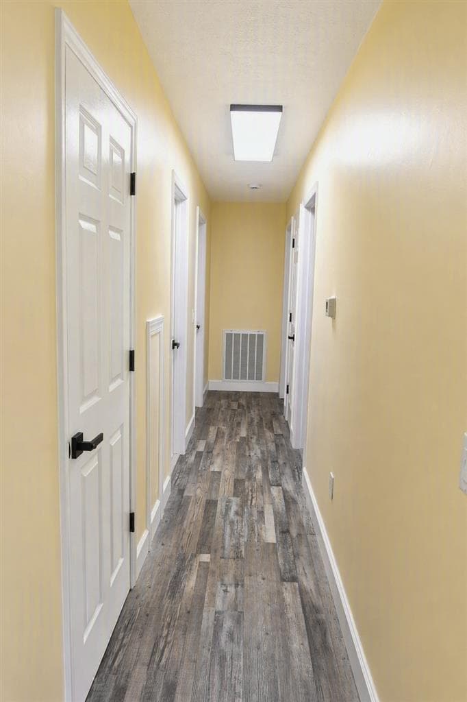 455 Stone Street, photo 13 of 36