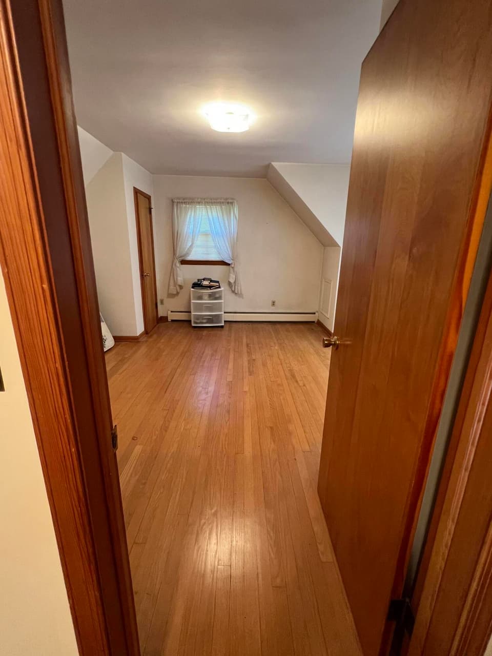 410 Dogwood Ln, photo 10 of 20