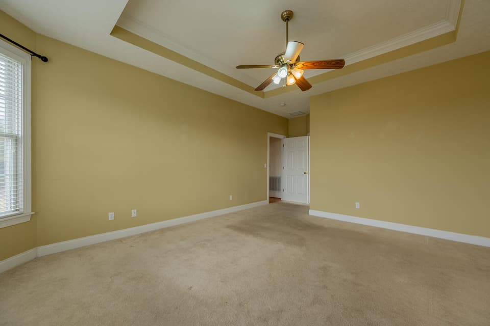 1125 Falcon Run, photo 36 of 40