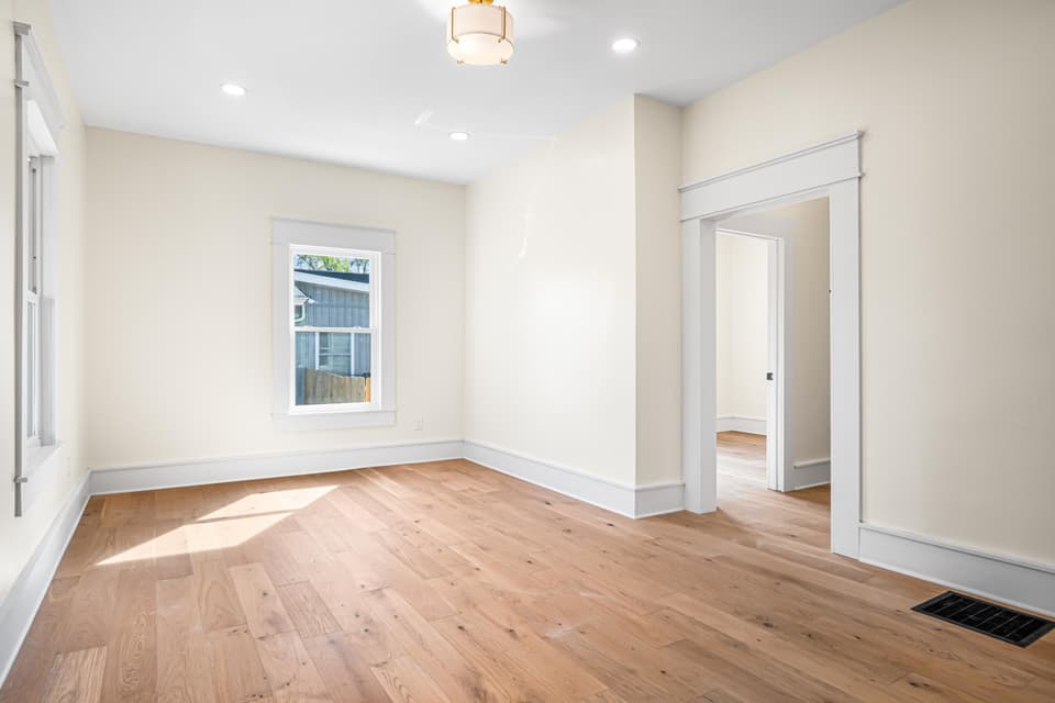 301 Park Street, photo 10 of 40
