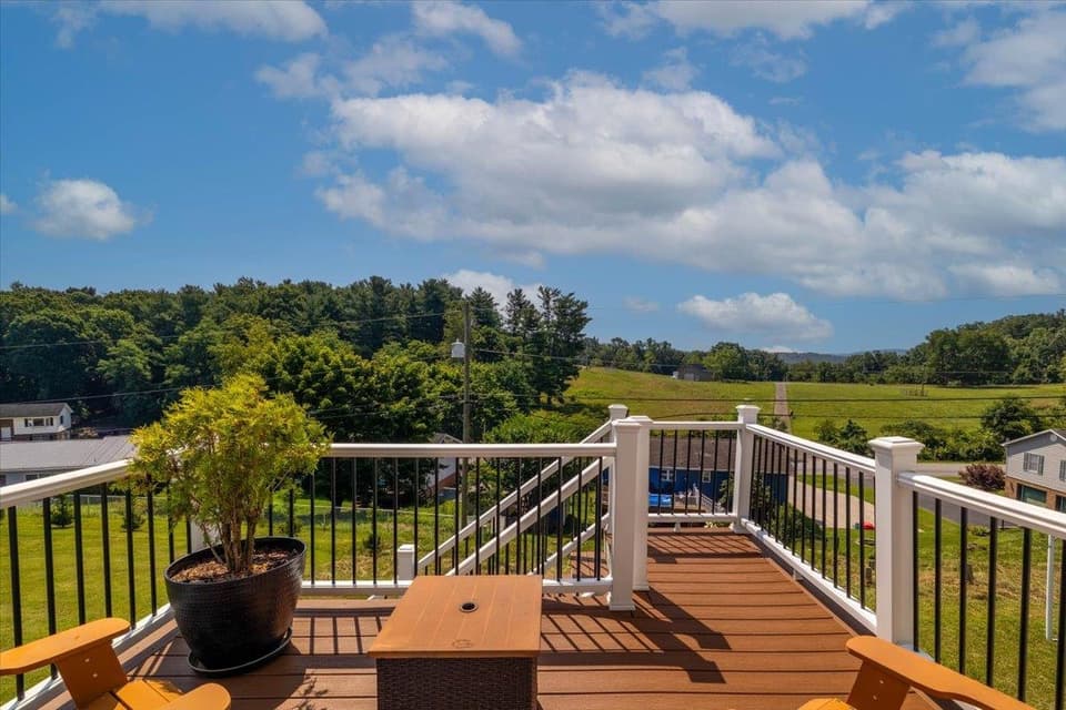 75 Copper Beach Court, photo 38 of 40
