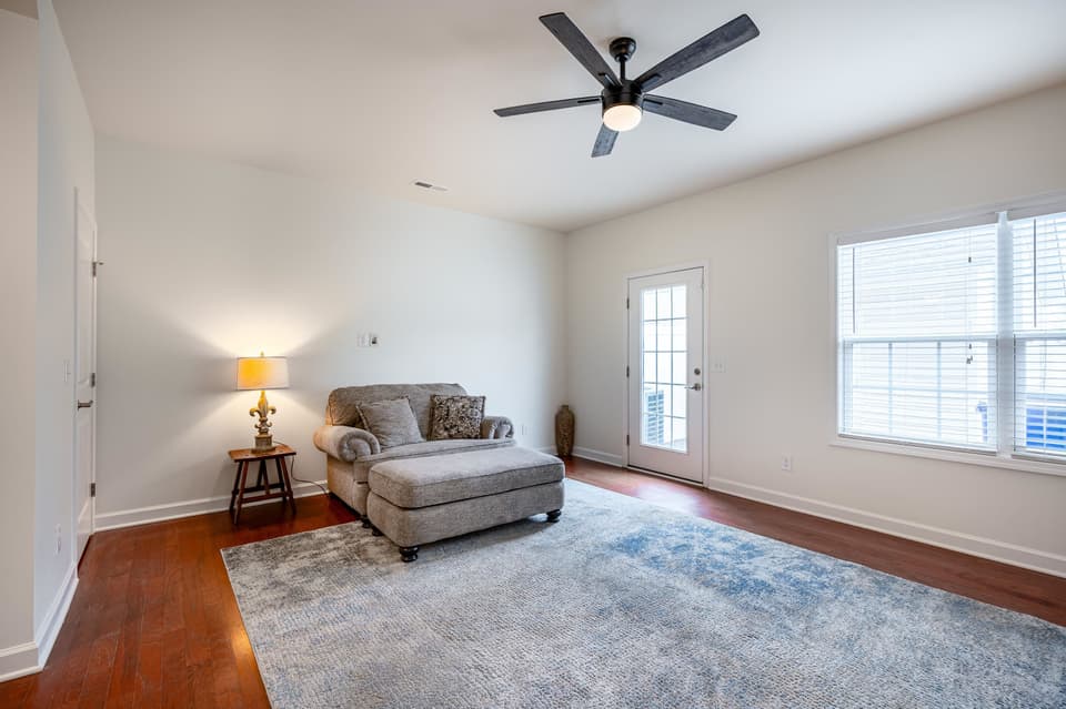 265 Phoenix Boulevard, photo 23 of 40