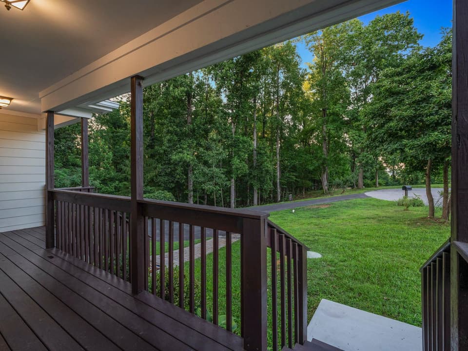 60 Wood Ridge Drive, photo 37 of 40