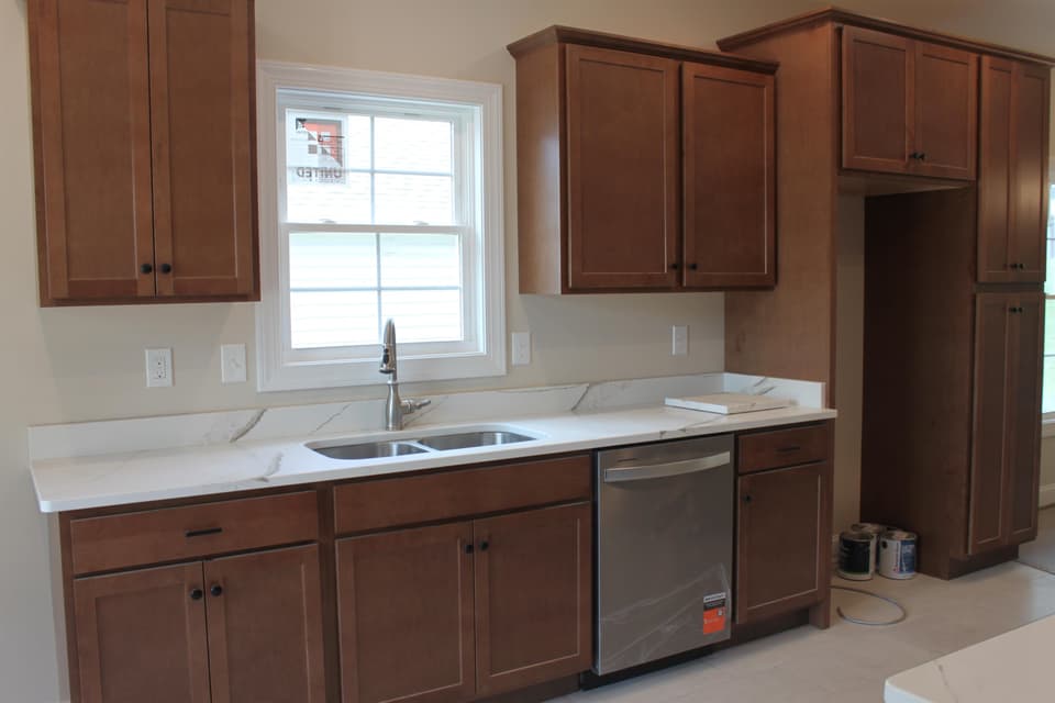 160 Vinnie Avenue, photo 2 of 14