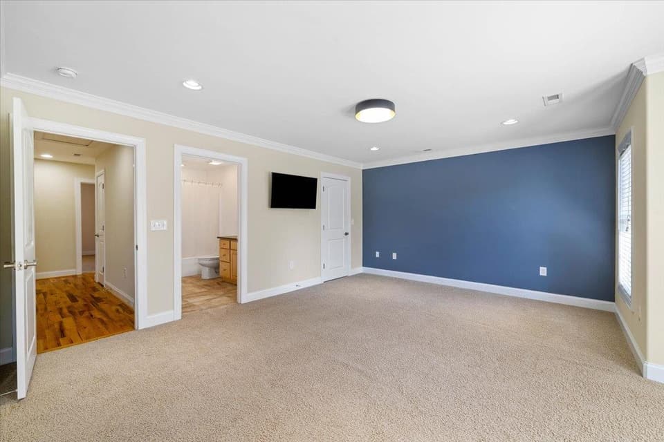 110 Phoenix Boulevard NW, photo 16 of 39