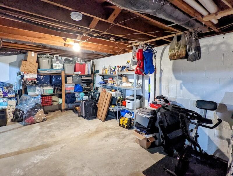 403 Lester Street, photo 18 of 38