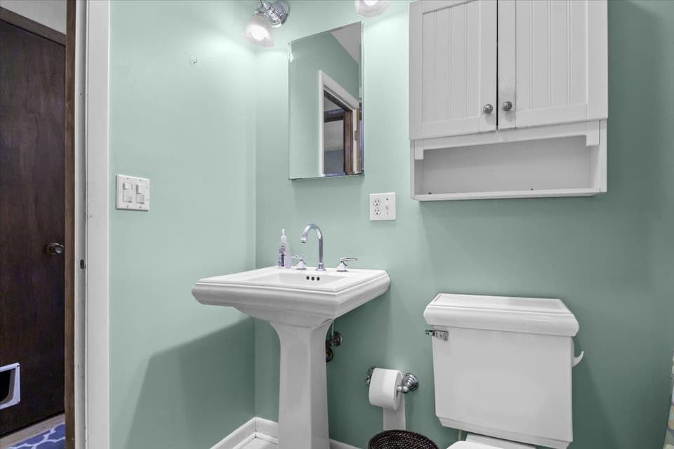 435 Mulberry Drive, photo 23 of 36